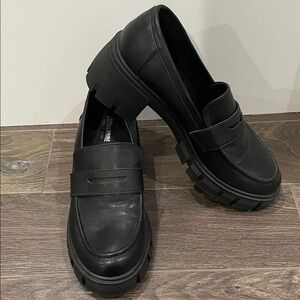 Black Women's Loafers